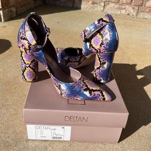 Deltan Violet Jami Heels Size 7